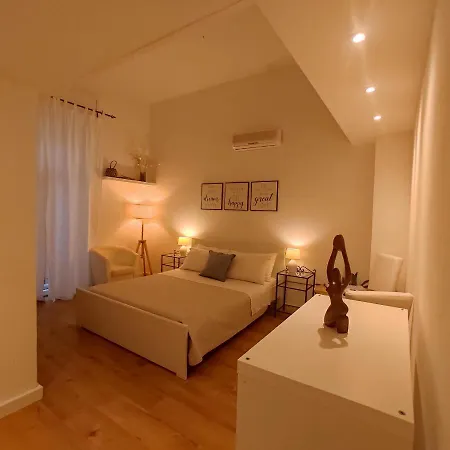 Living Marina Bed & Breakfast