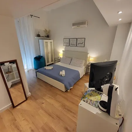 Bed & Breakfast Living Marina